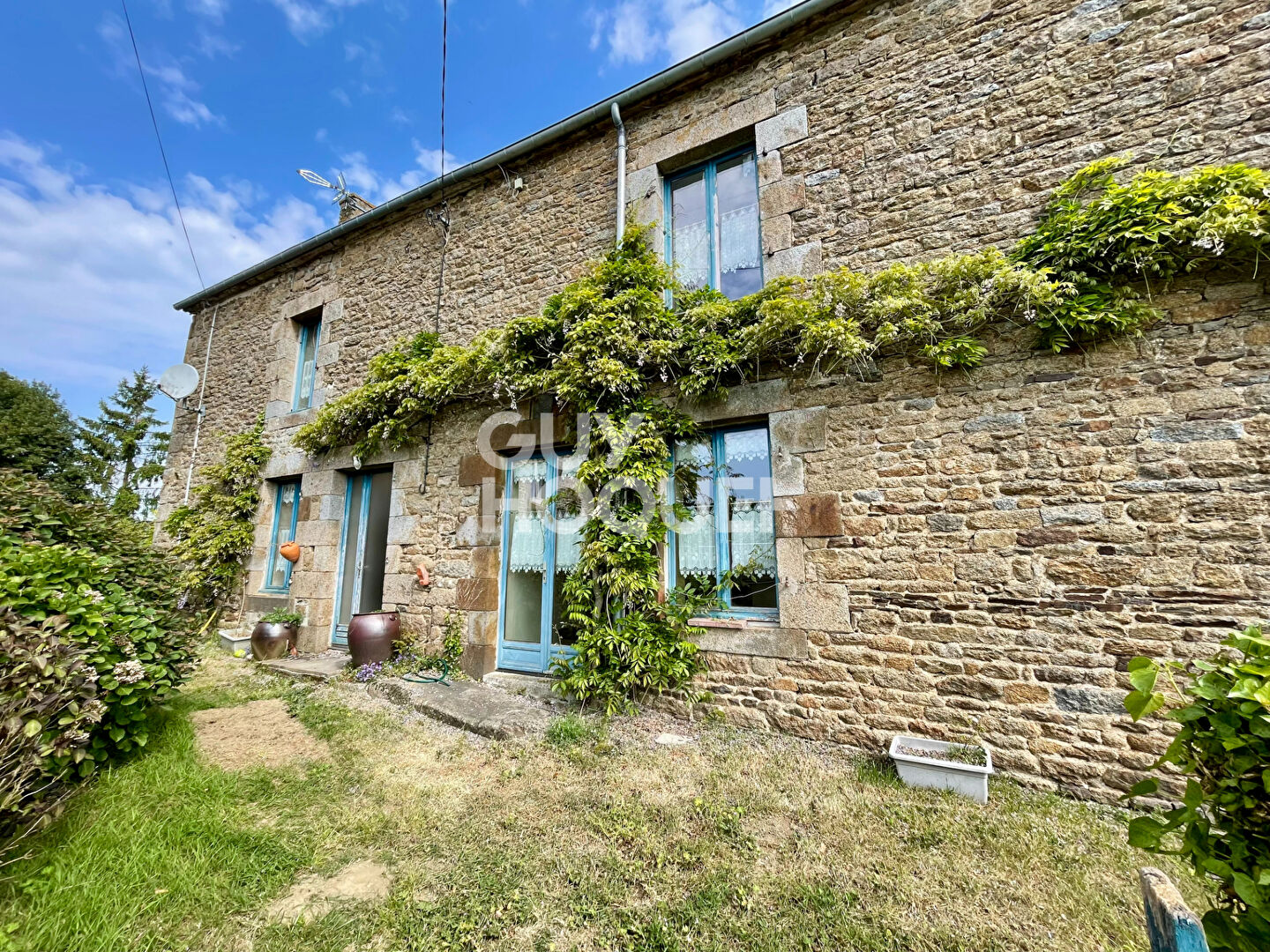 BAGUER MORVAN - EXCLUSIVITE ! 