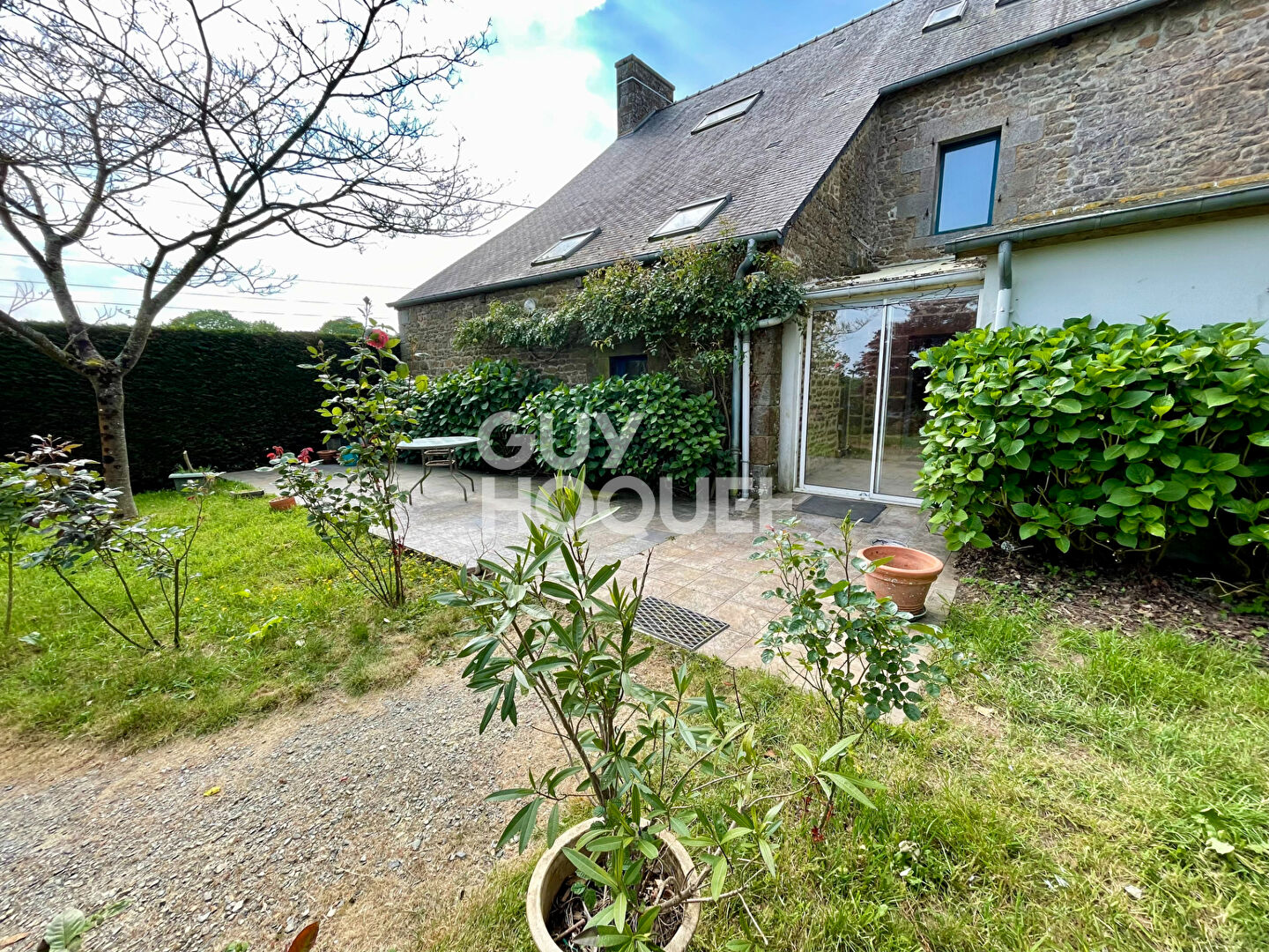 BAGUER MORVAN - EXCLUSIVITE ! 