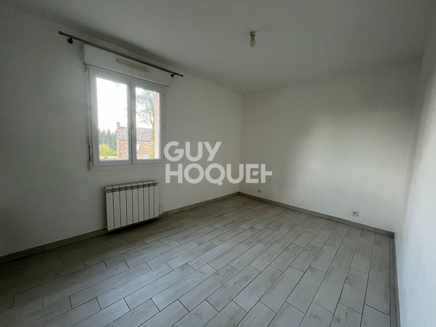 EPINIAC - Exclusivité.