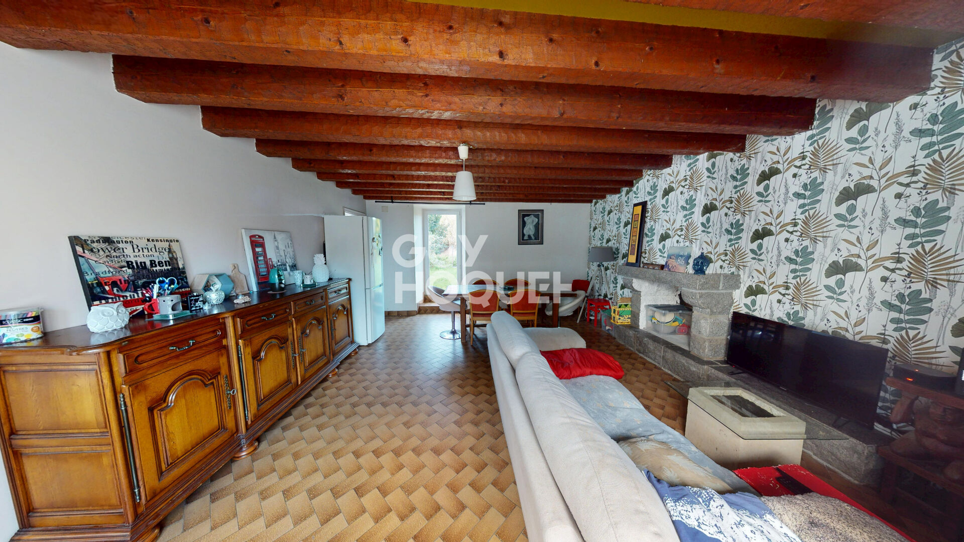 VAL COUESNON - EXCLUSIVITE