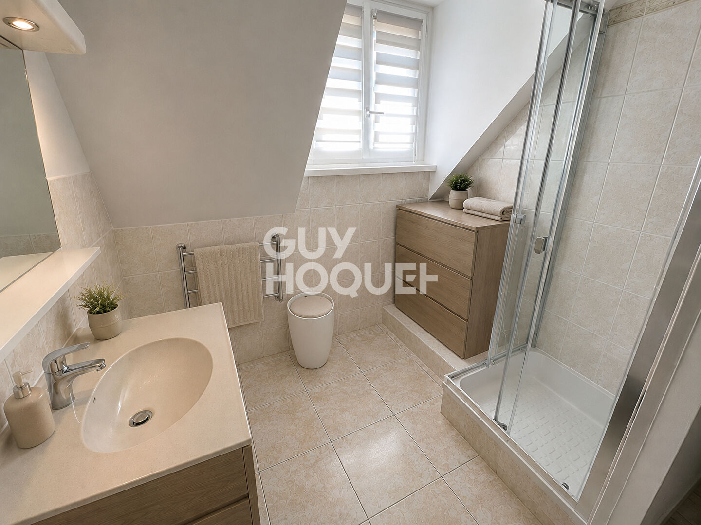 DOL DE BRETAGNE - EXCLUSIVITE !