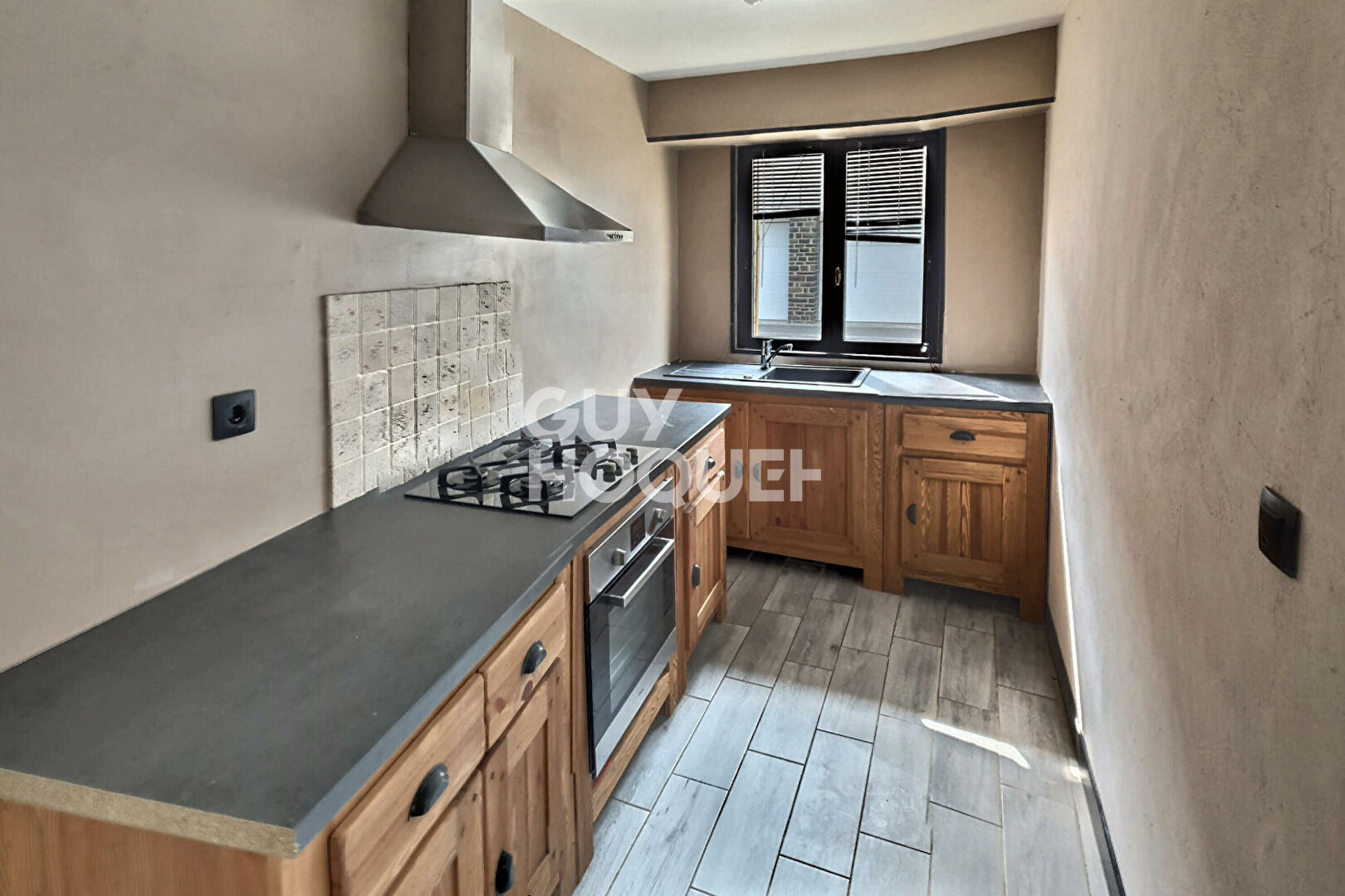 LA BOUSSAC - Exclusivité