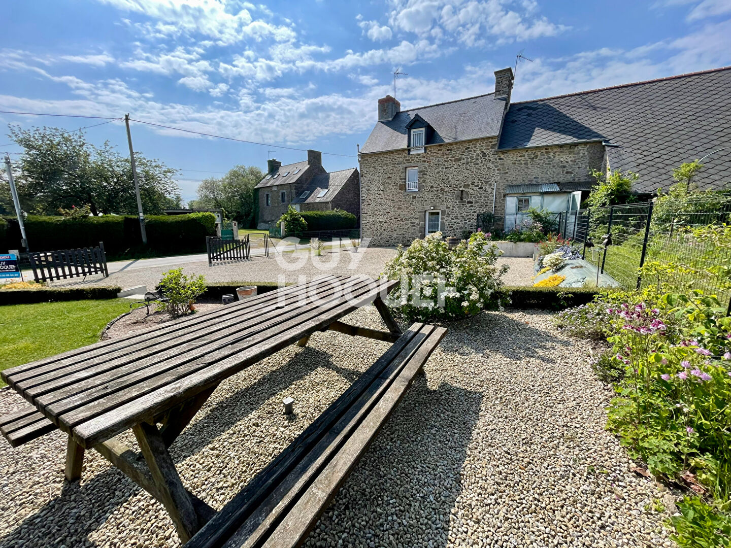 BAGUER MORVAN - EXCLUSIVITE ! 