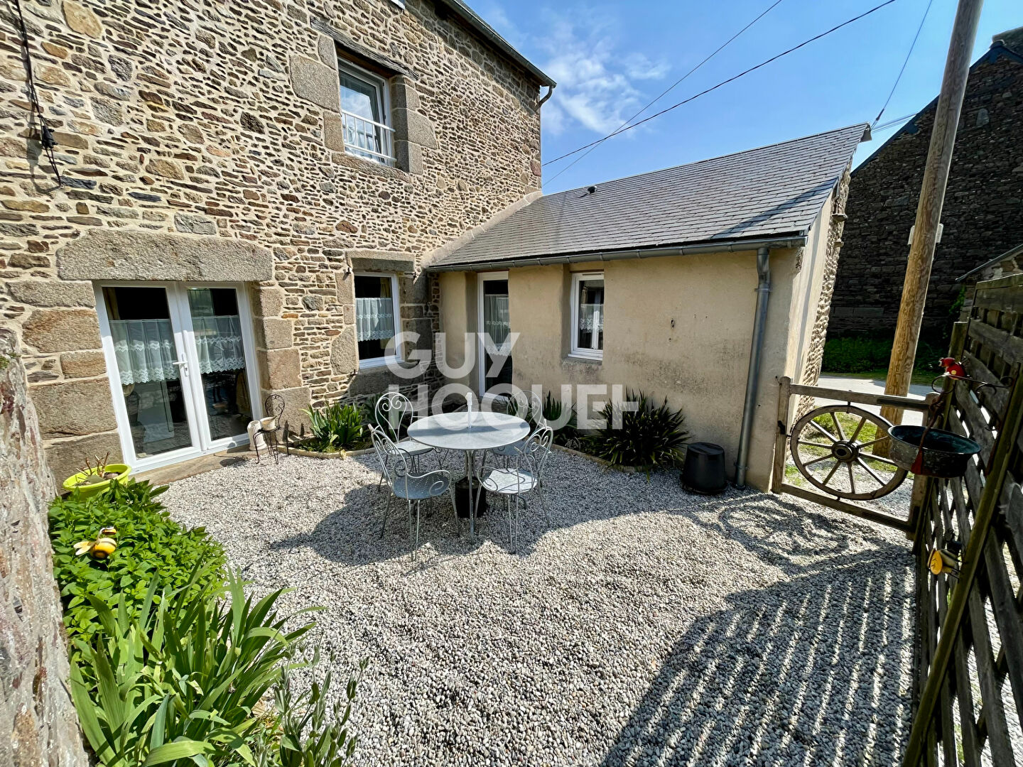 BAGUER MORVAN - EXCLUSIVITE ! 
