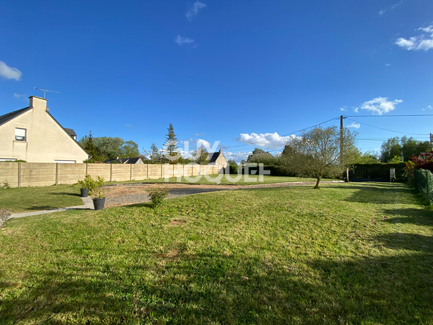 MONT-DOL - EXCLUSIVITE