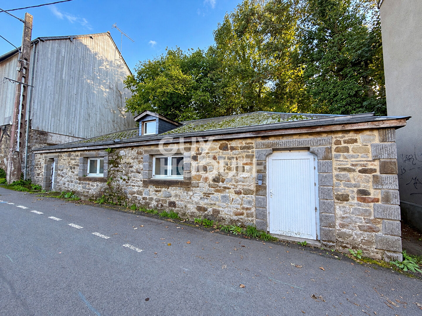 Appartement 2 pièces 81 m² · à Dol-de-Bretagne · 81 m² · 76 000 €
