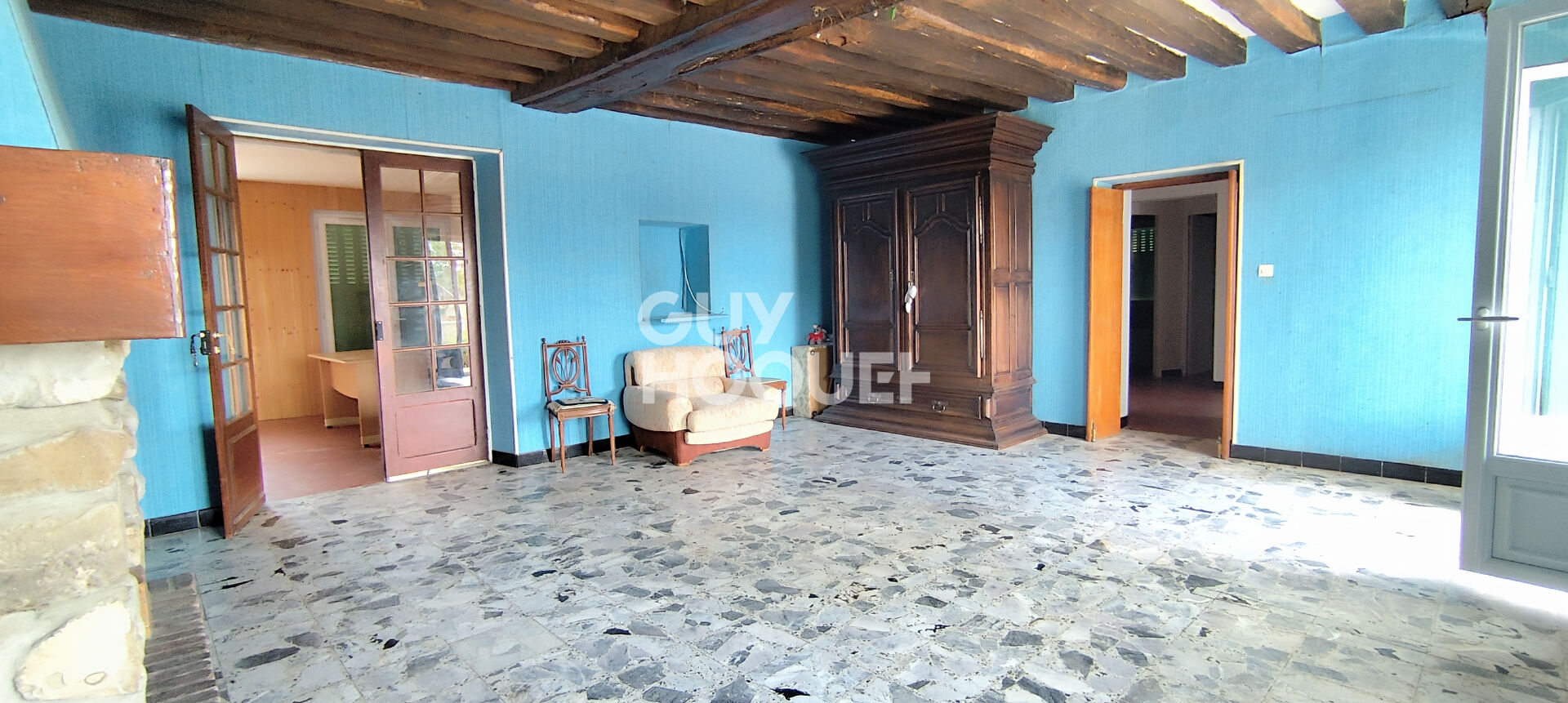 Ensemble immobilier proche N154