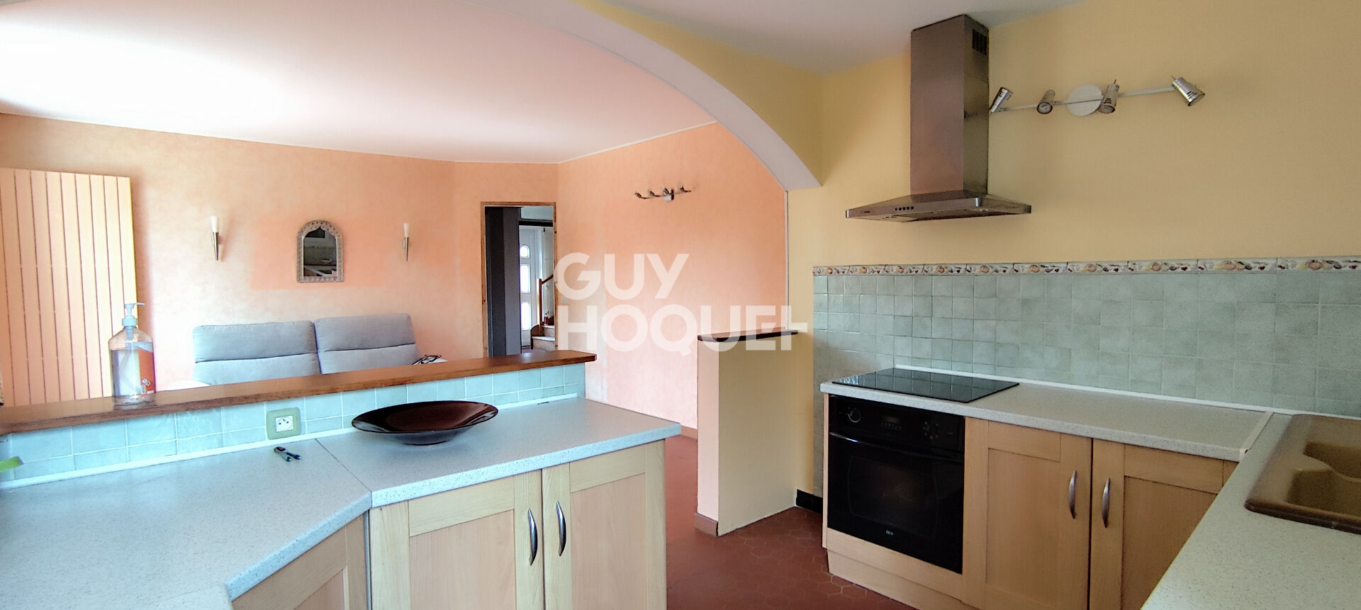 Ensemble immobilier proche N154