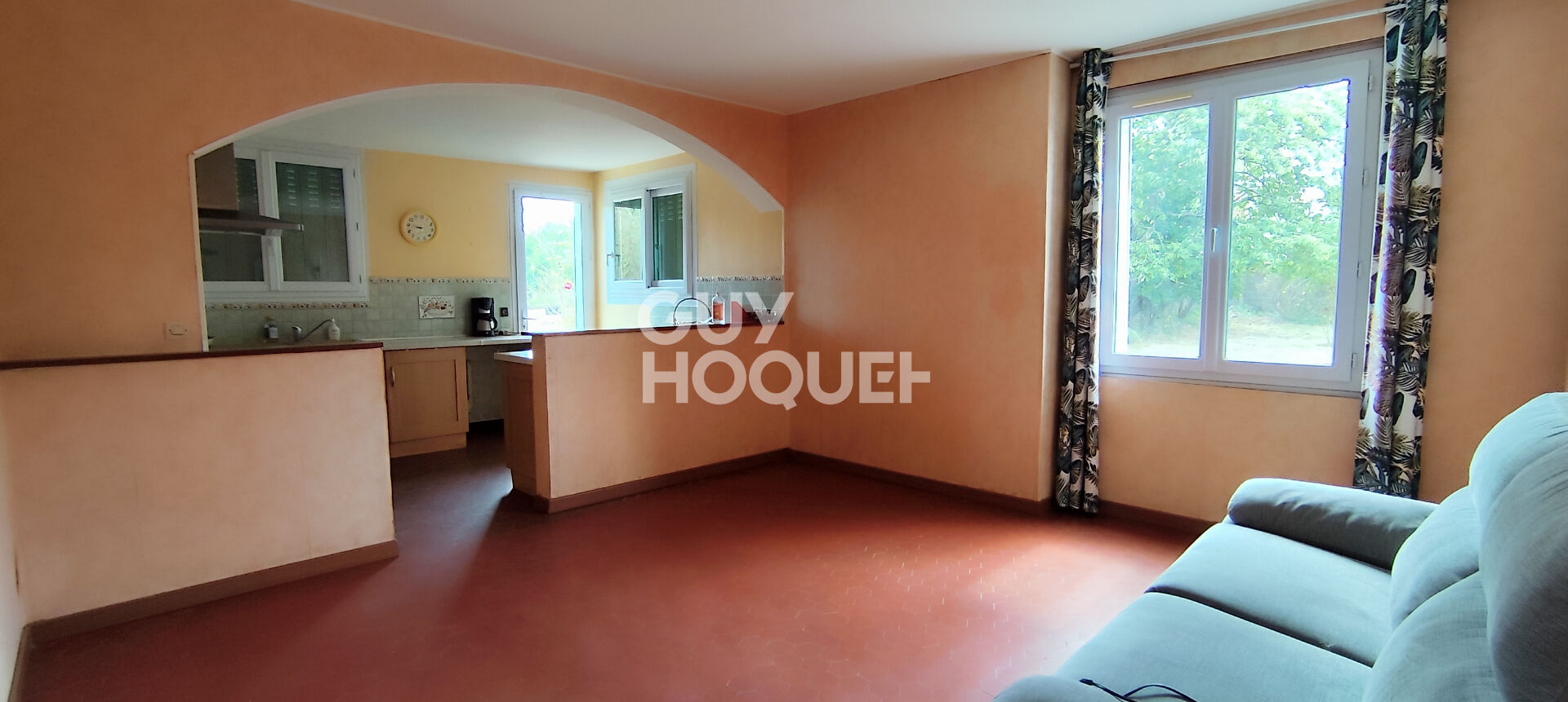 Ensemble immobilier proche N154