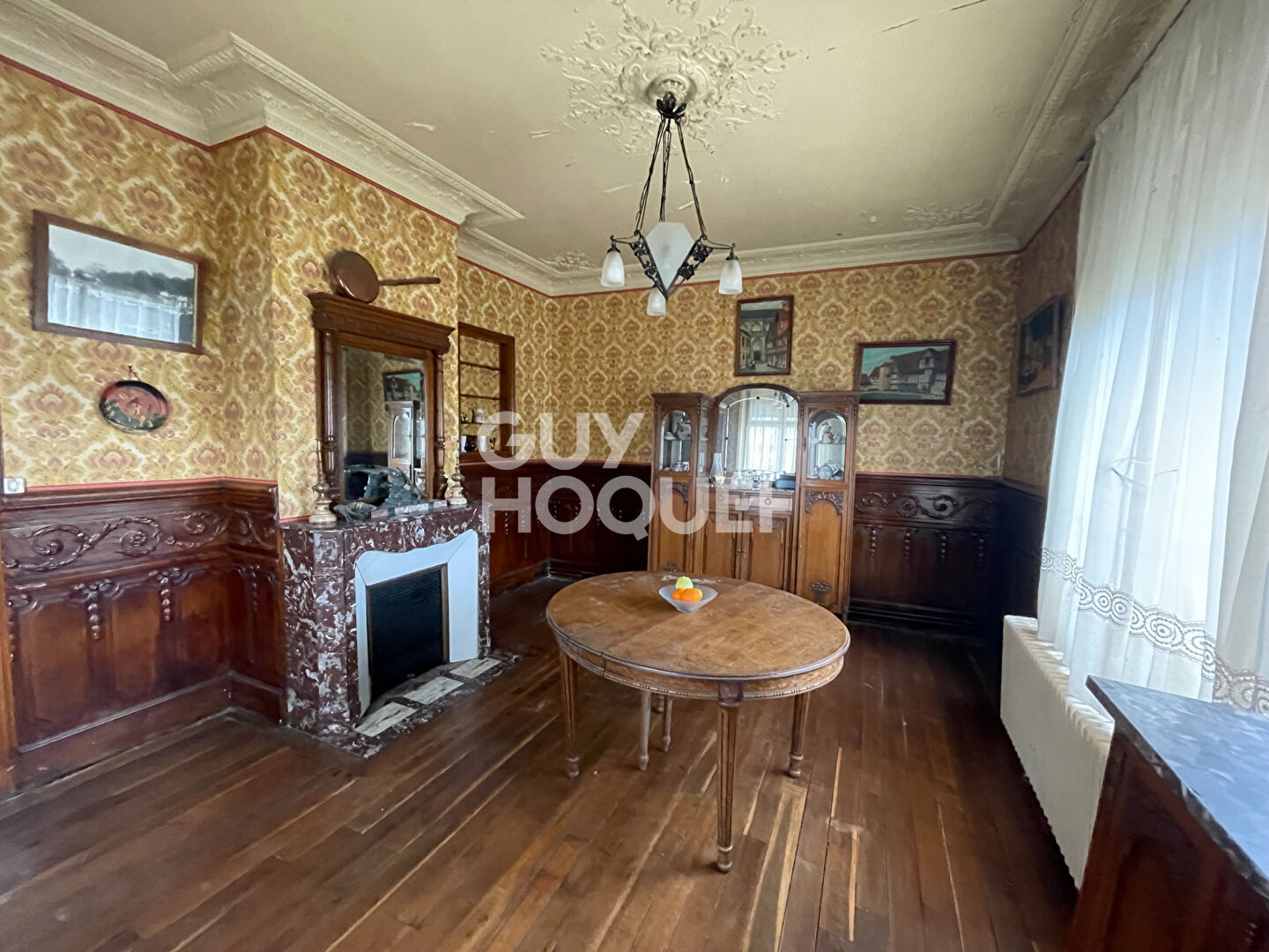 Corps de ferme à vendre avec granges à PÉRONNE (80200)