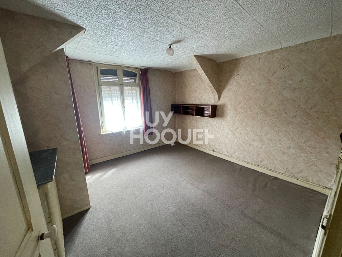 Corps de ferme à vendre avec granges à PÉRONNE (80200)