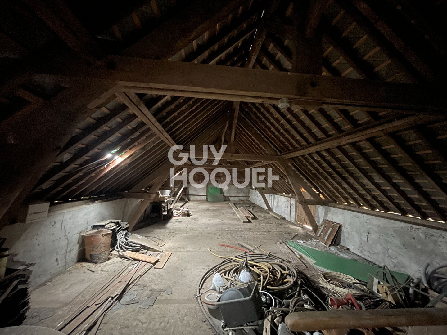 Corps de ferme à vendre avec granges à PÉRONNE (80200)