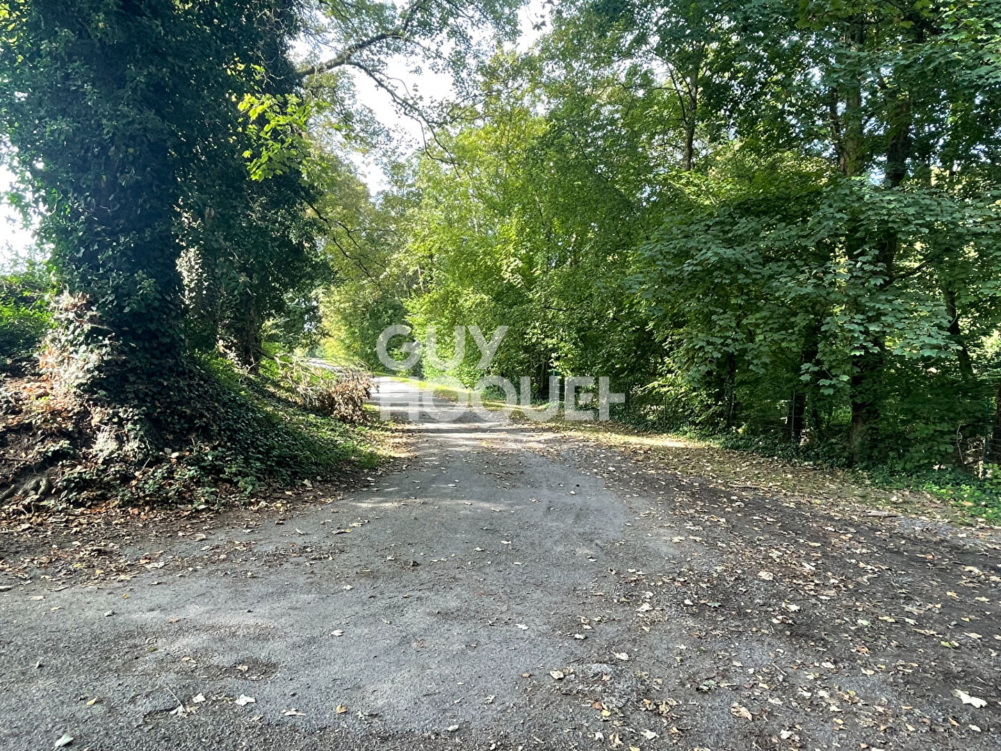 Terrain de loisirs avec étang poissonneux à vendre à PERONNE (80200)