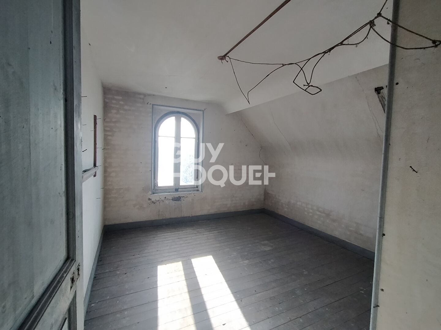 Maison à vendre à ROISEL (80240).