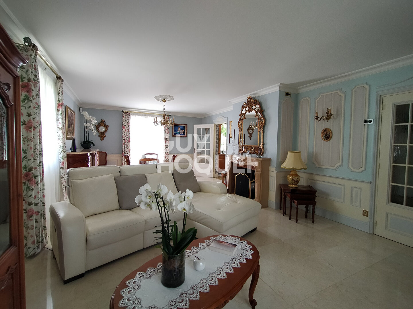 À vendre : Maison d'exception à Péronne (80200) - 204 m² avec 4 chambres !