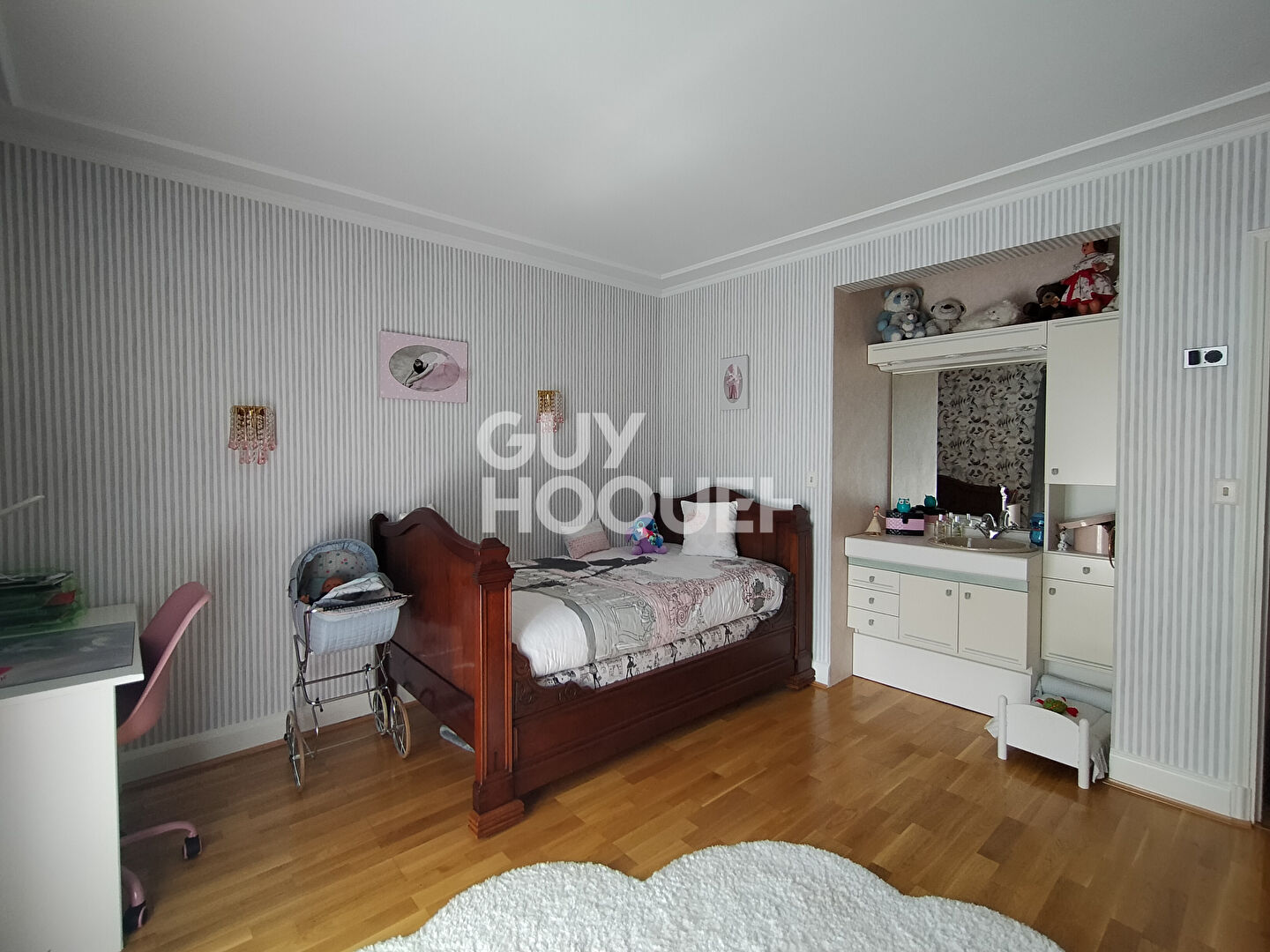 À vendre : Maison d'exception à Péronne (80200) - 204 m² avec 4 chambres !