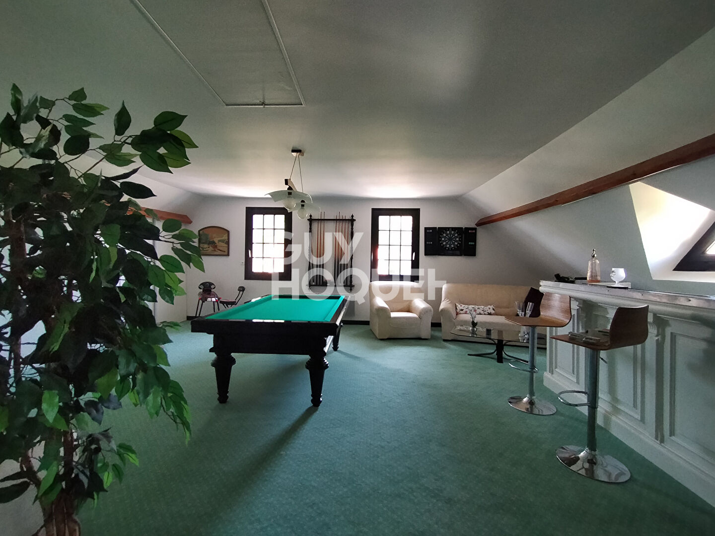 À vendre : Maison d'exception à Péronne (80200) - 204 m² avec 4 chambres !