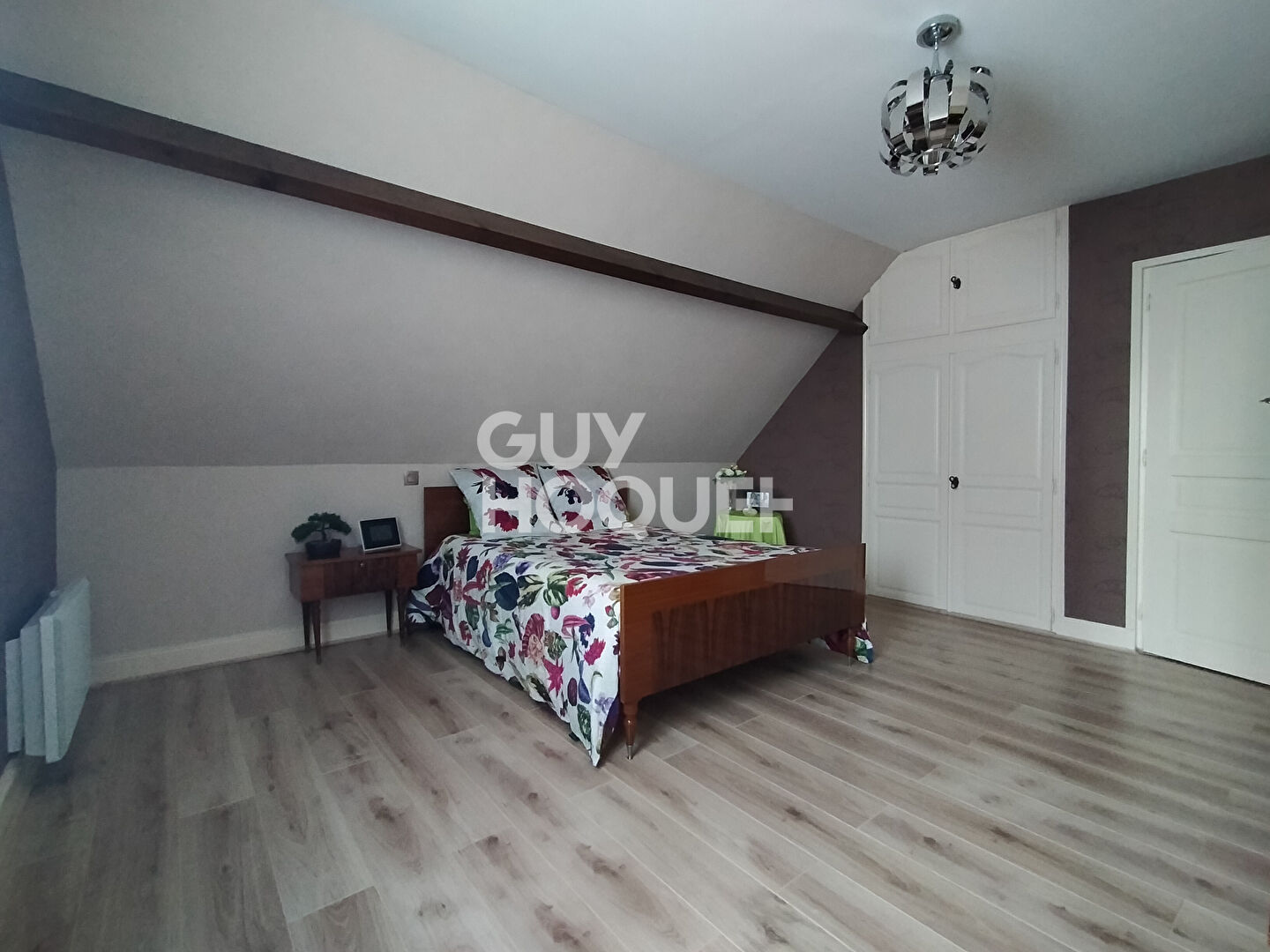 À vendre : Maison d'exception à Péronne (80200) - 204 m² avec 4 chambres !