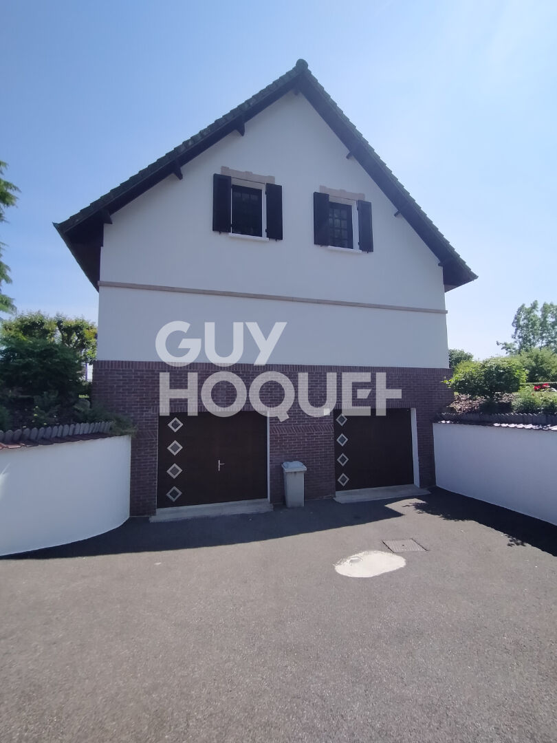 À vendre : Maison d'exception à Péronne (80200) - 204 m² avec 4 chambres !