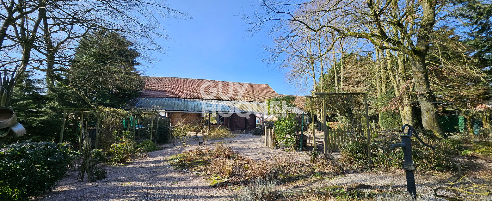 Maison de rêve située PROCHE DE ROISEL (80240).