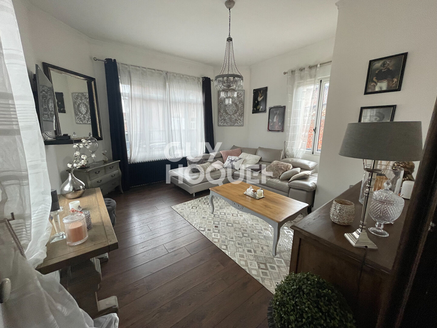 Maison de caractère à vendre à PERONNE (80200).