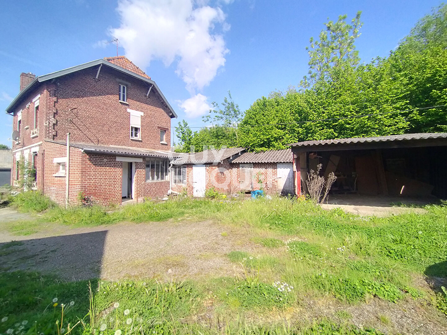 Maison à vendre à EPEHY (80740) 4 chambres 118 m² 1090 m² de terrain