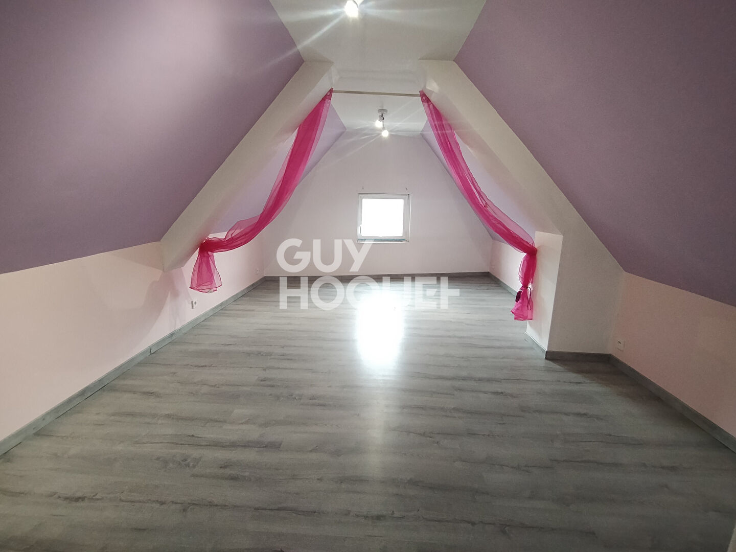 Maison à vendre à PERONNE - 4 pièces, 3 chambres