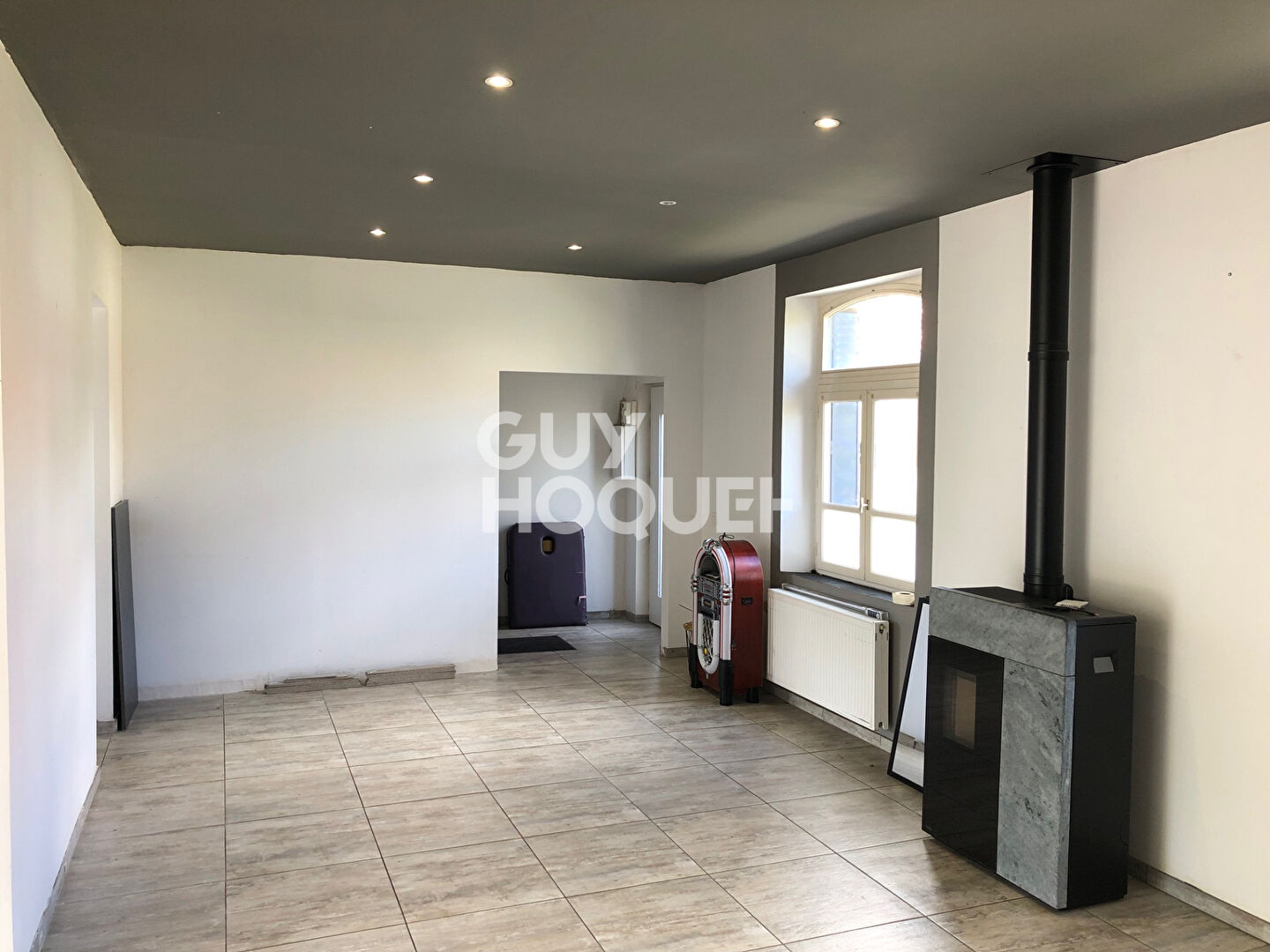 Maison spacieuse à vendre à PÉRONNE (80200).