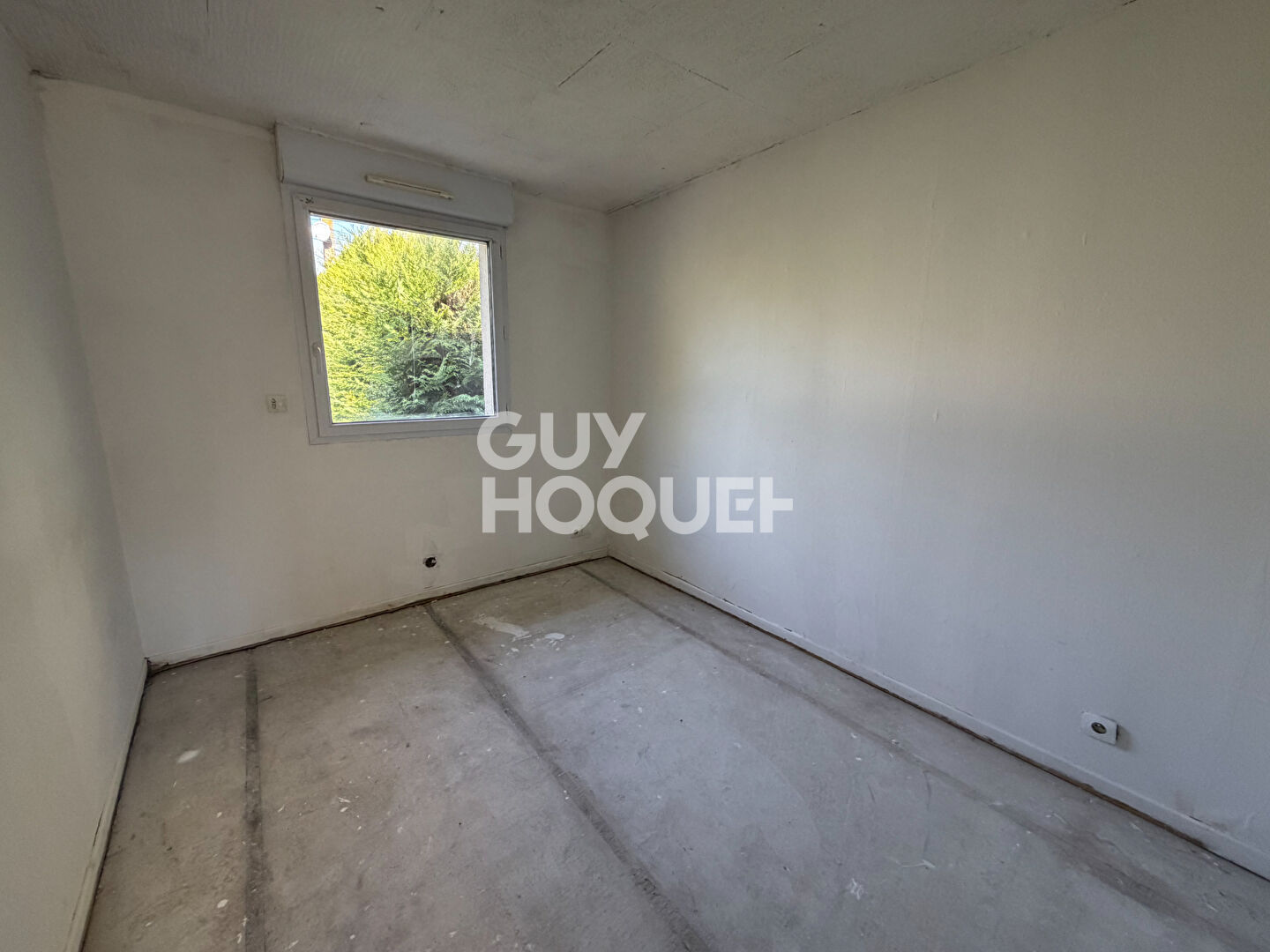 Pavillon de plain pied , 3 chambres, à vendre à PERONNE (80200).