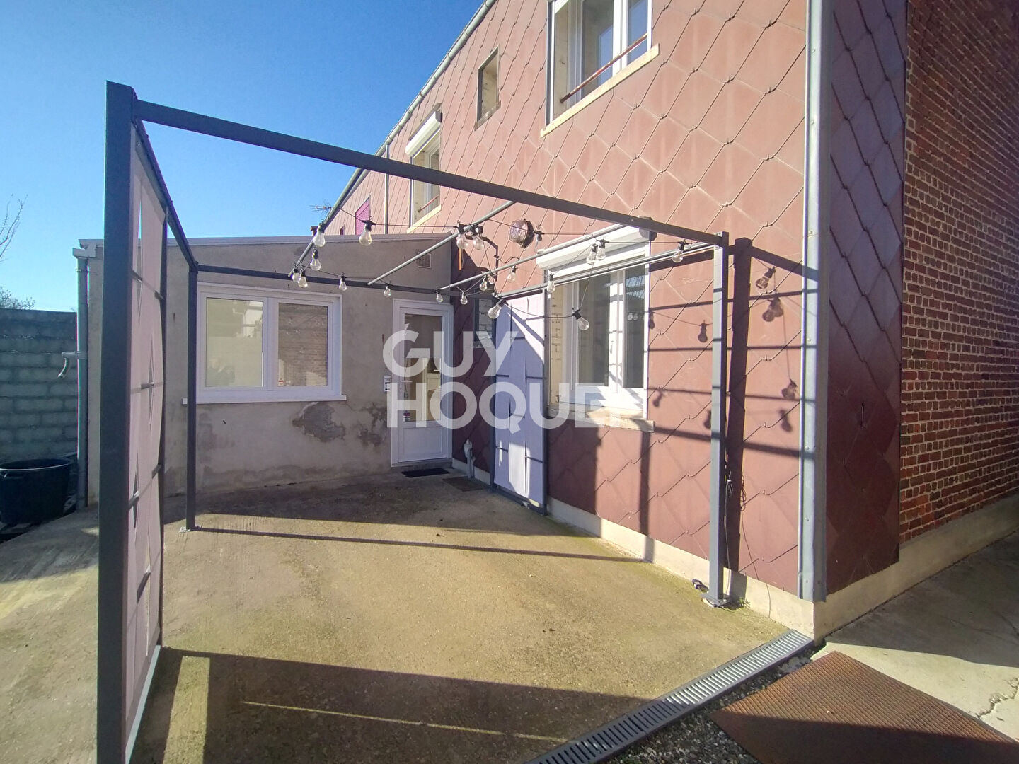 Charmante maison à vendre à PÉRONNE (80200).