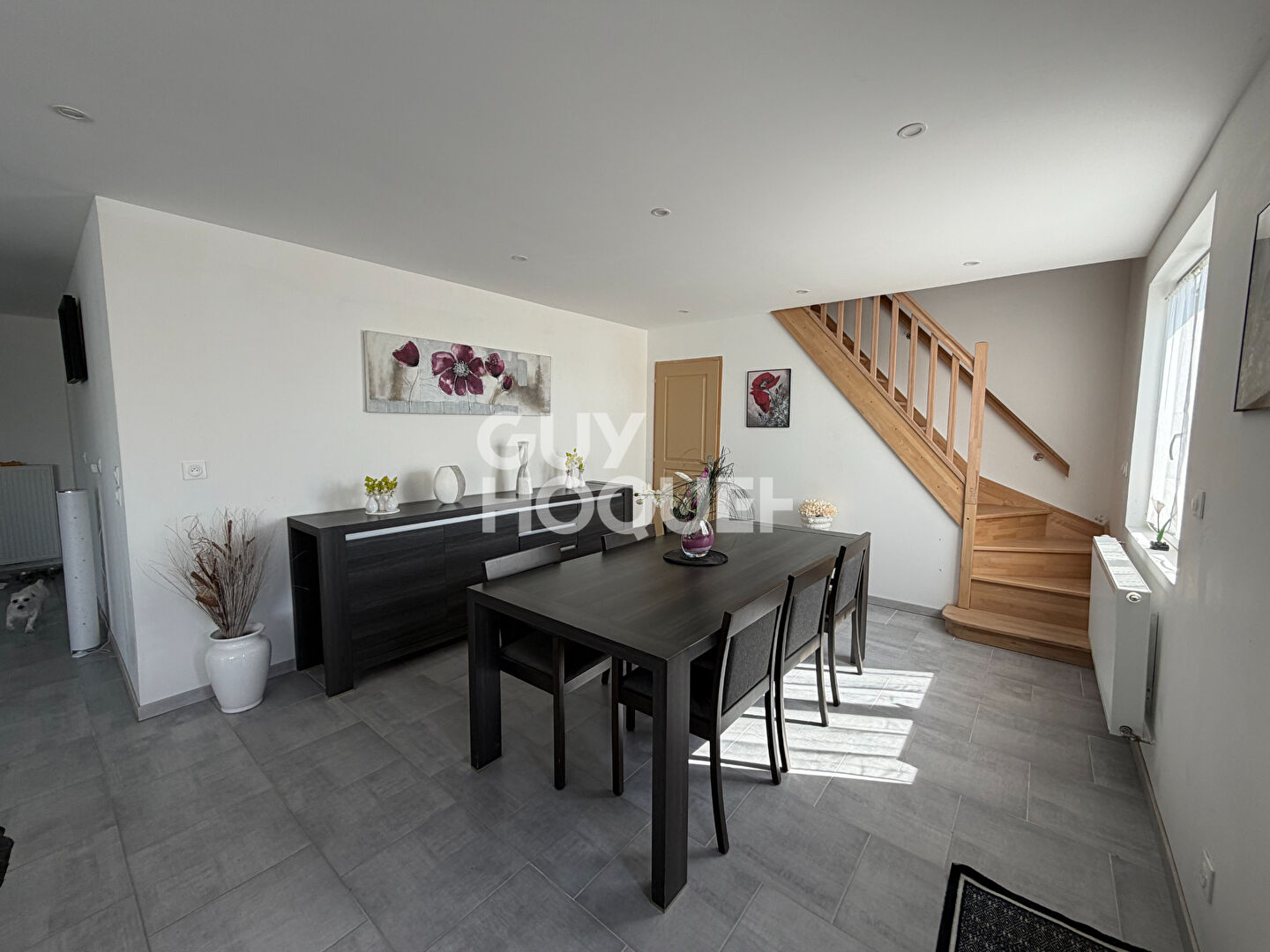 Maison avec vue sur l'eau à vendre à PERONNE (80200).