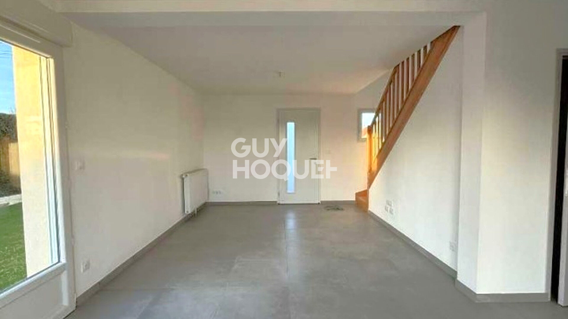 Maison à louer à VILLERS CARBONNEL (80200).