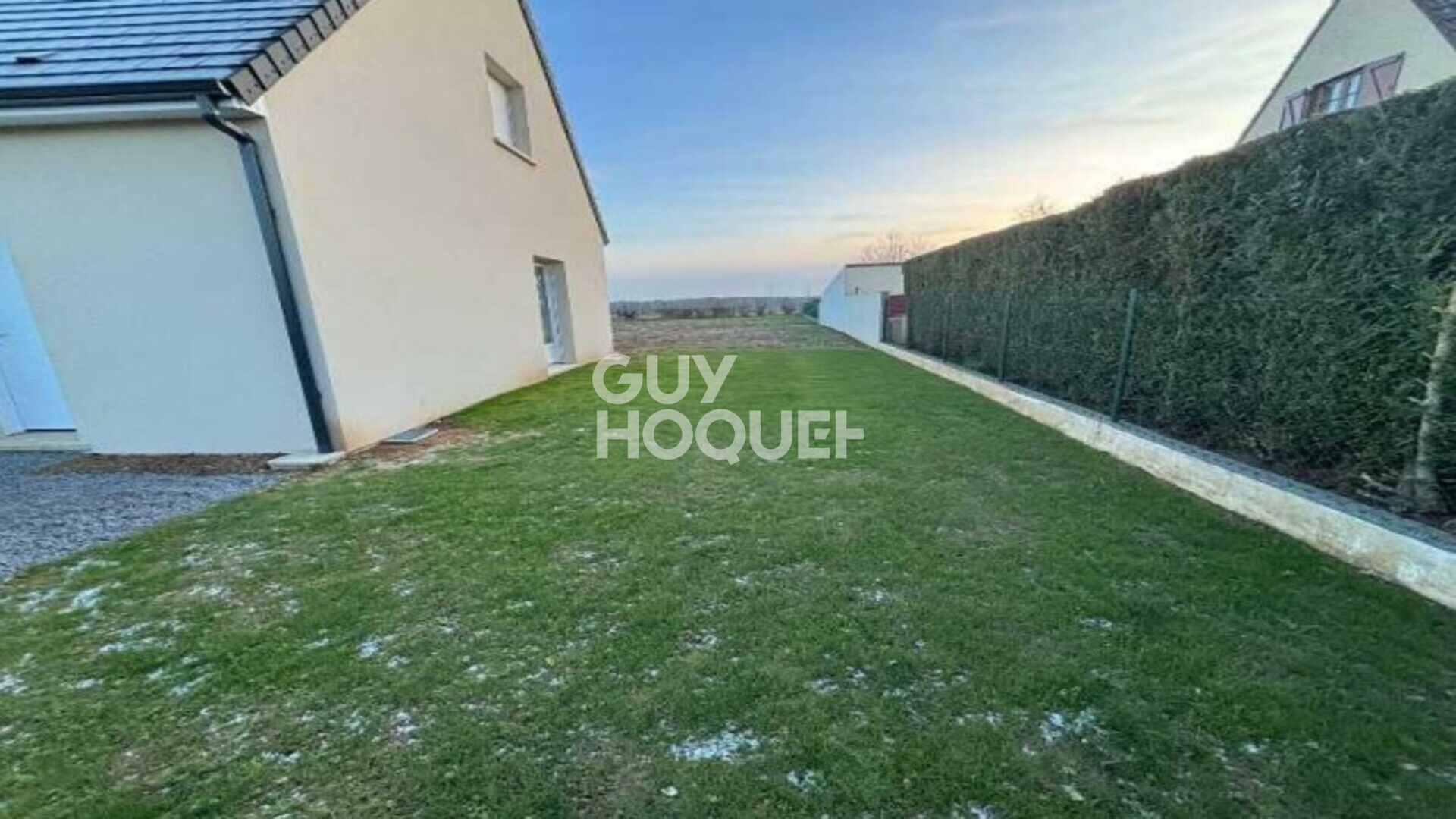 Maison à louer à VILLERS CARBONNEL (80200).