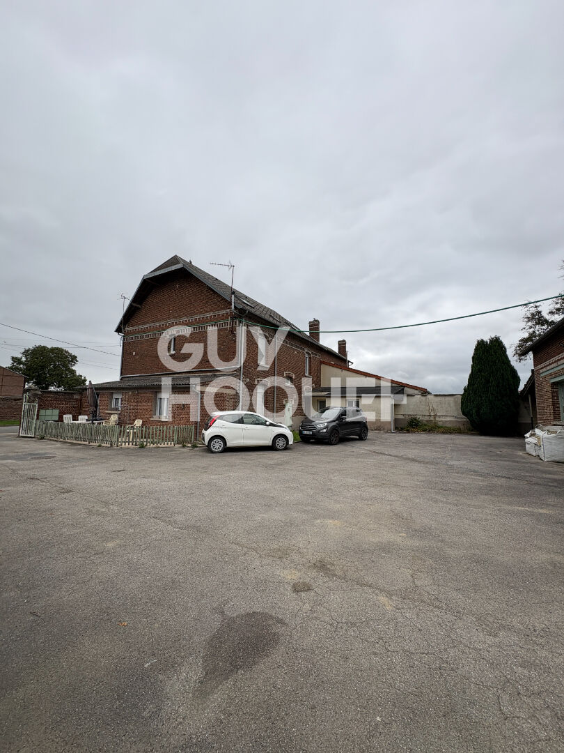 À louer : Appartement 2 pièces à Villers Carbonnel