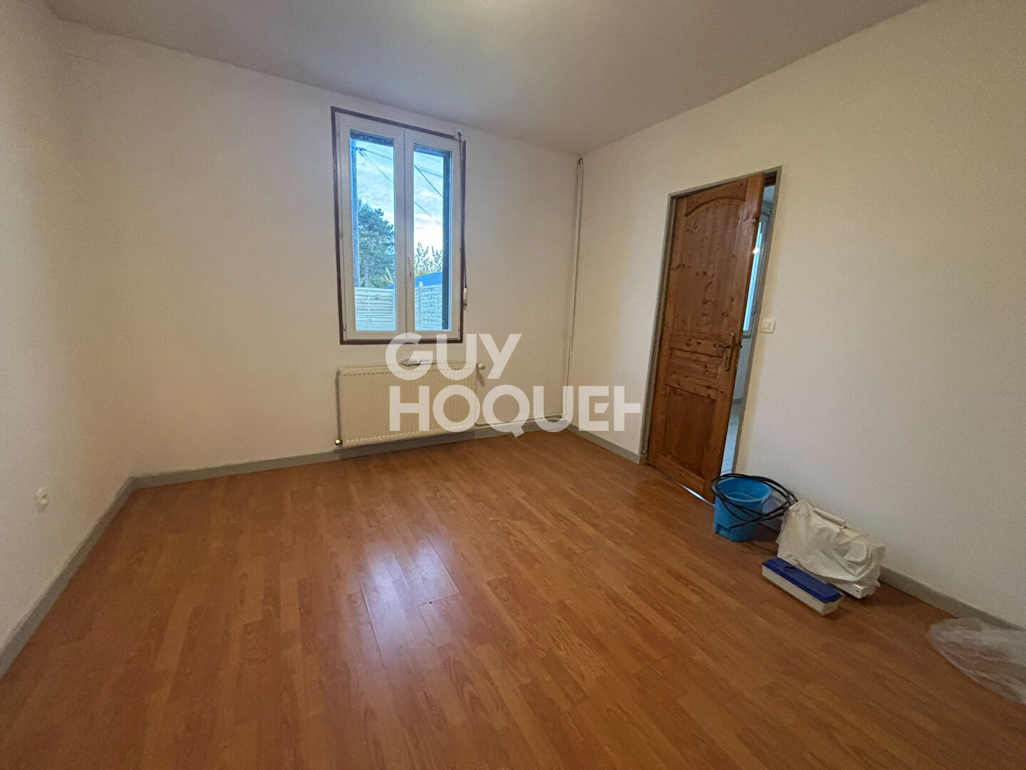 Maison à louer à COMBLES - 3 pièces, 2 chambres