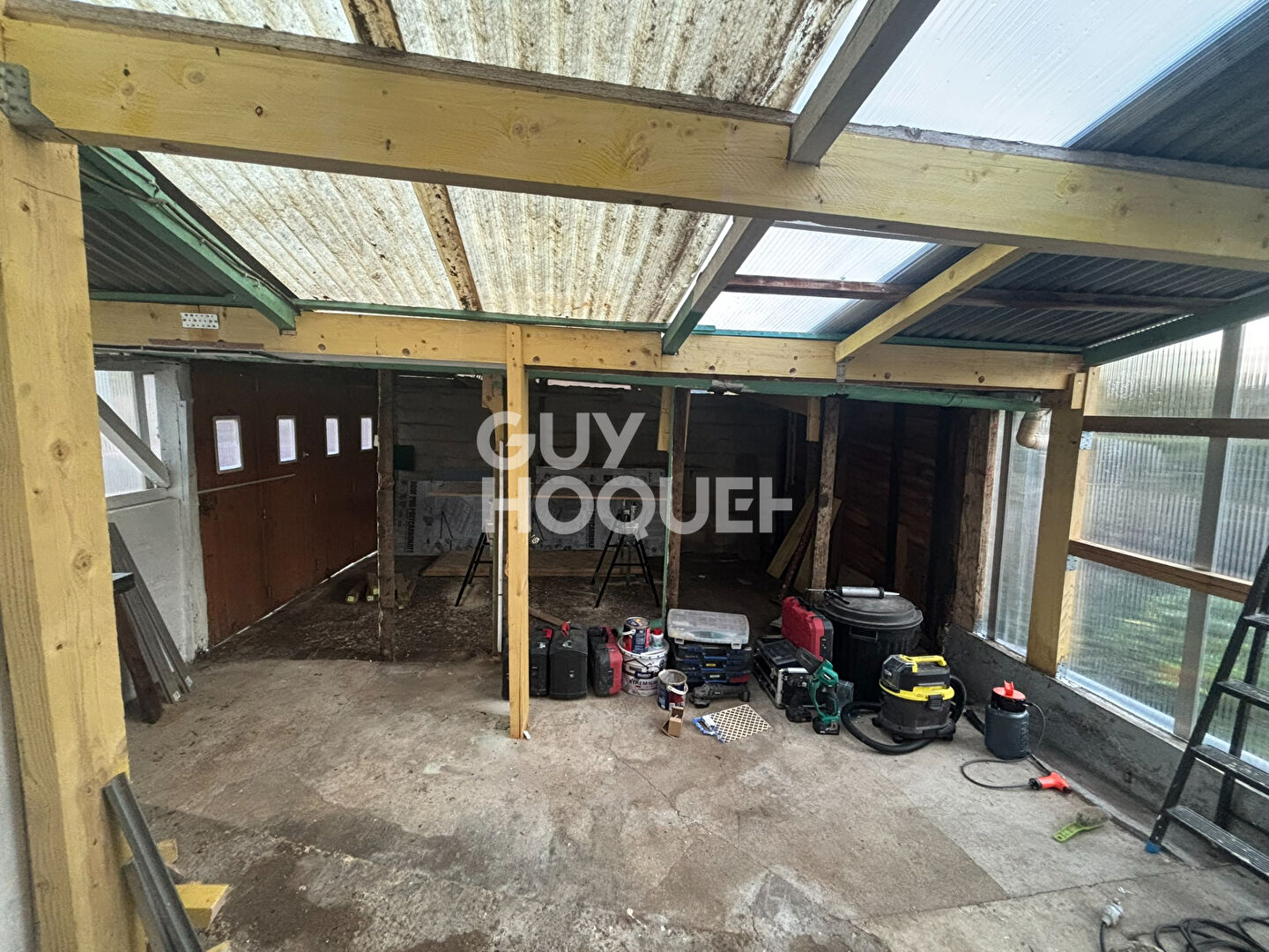 Maison à louer à COMBLES - 3 pièces, 2 chambres