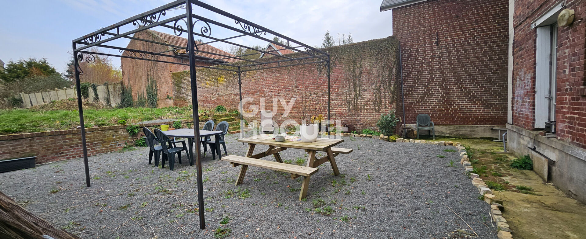 Maison de maître à vendre proche Gouzeaucourt (59231)