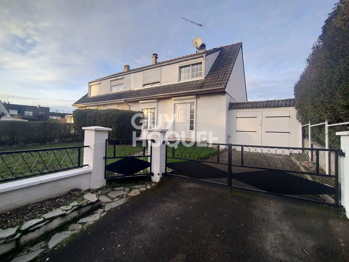 Maison à vendre à Péronne  avec garage et 3 chambres