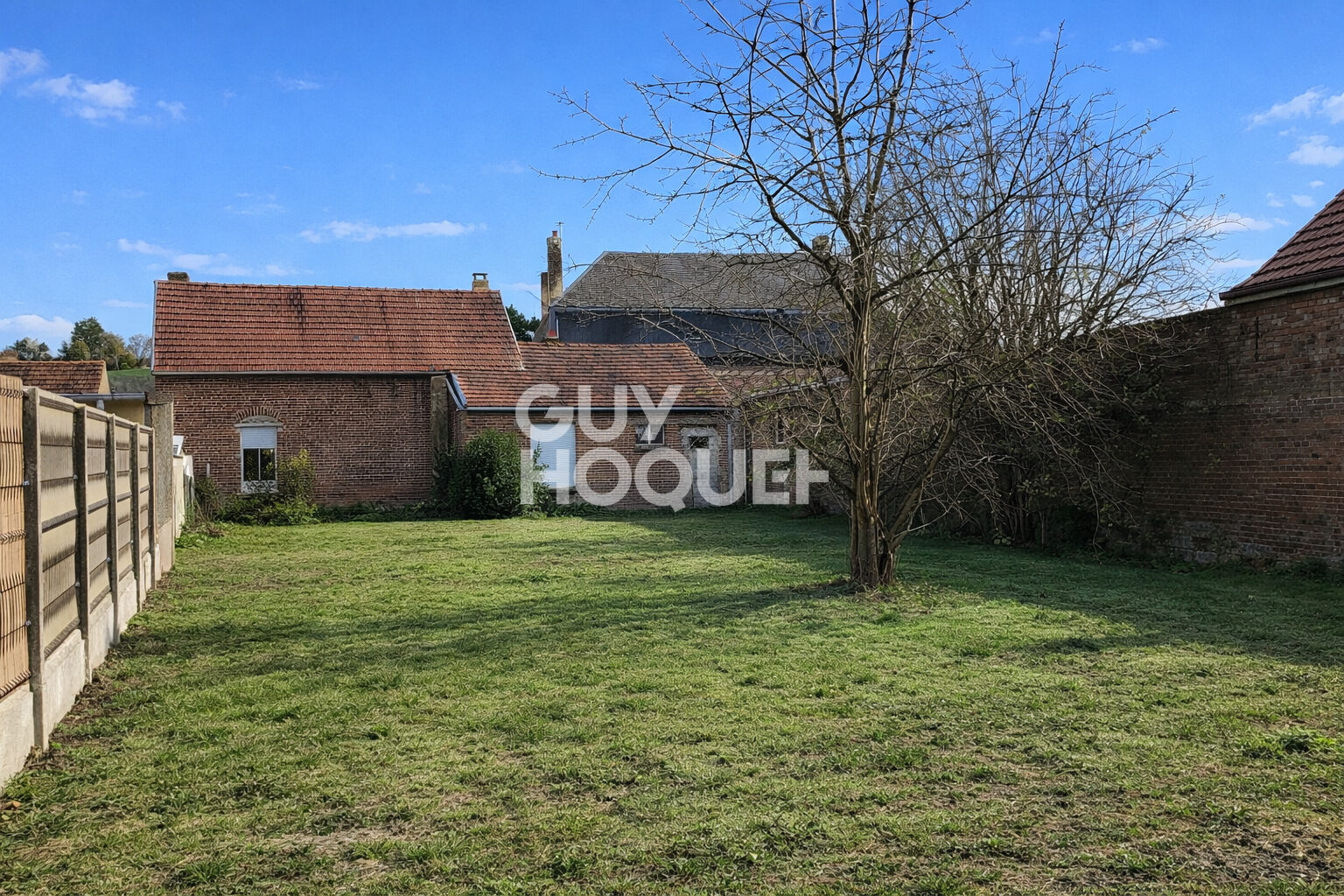 Maison à vendre à PÉRONNE - Un potentiel à exploiter !