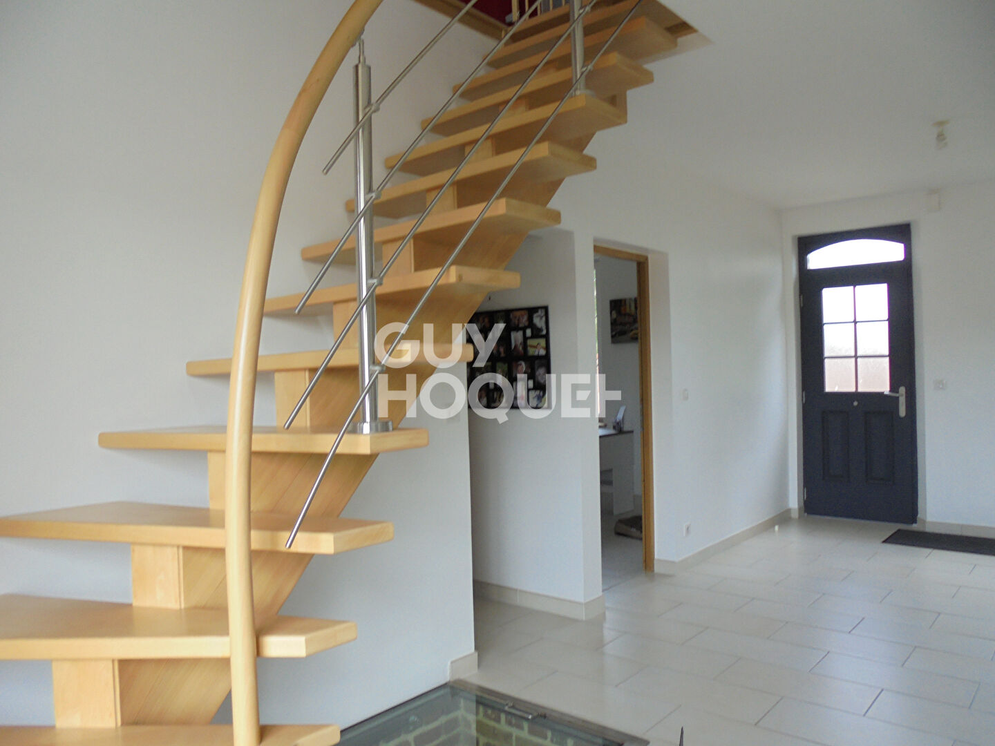 Maison à louer à Feuillères - 5 pièces, 4 chambres