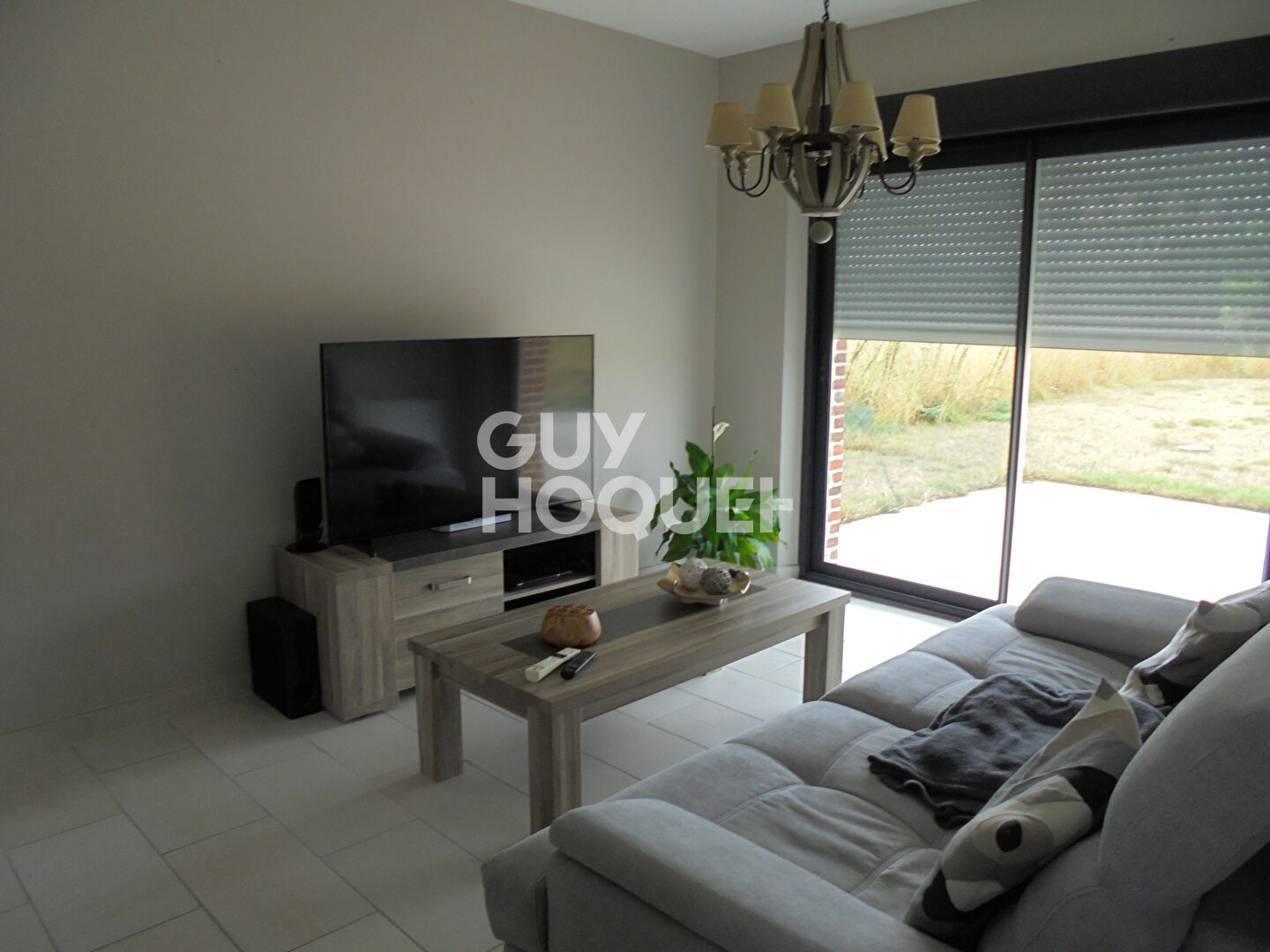 Maison à louer à Feuillères - 5 pièces, 4 chambres