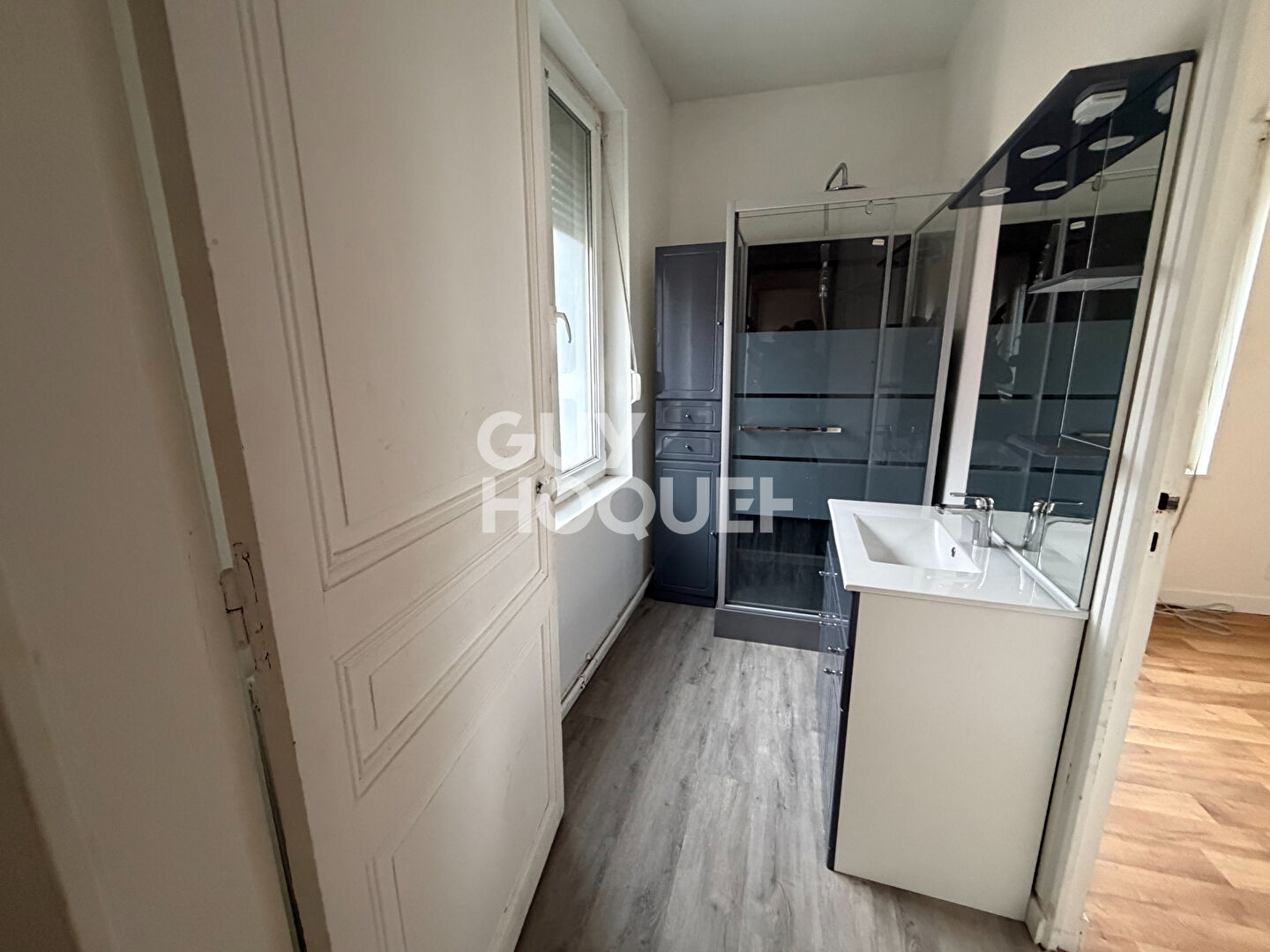 Maison de ville  individuelle, à vendre à PÉRONNE (80200).