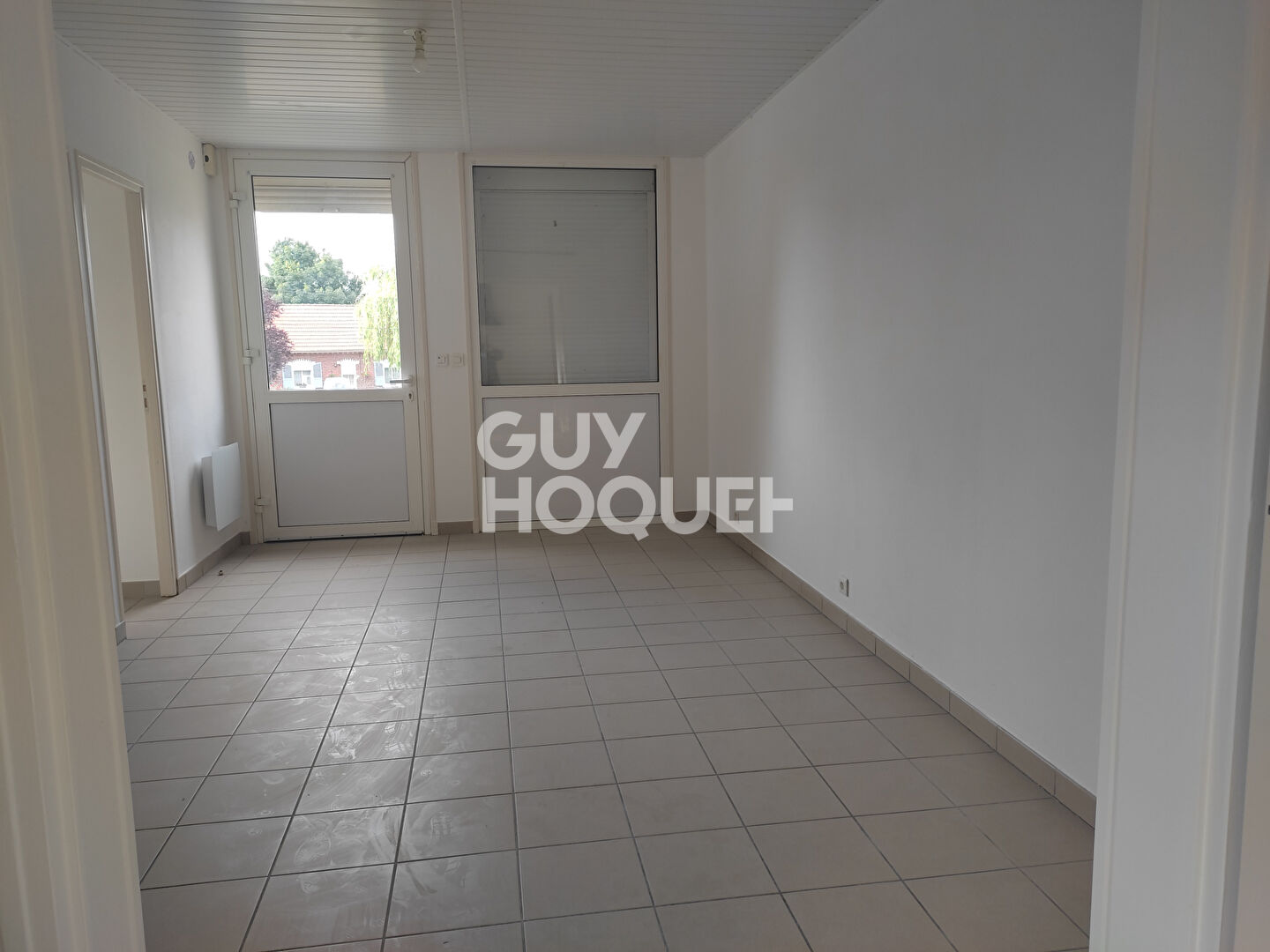 Maison à louer - 3 pièces à Estrees Mons