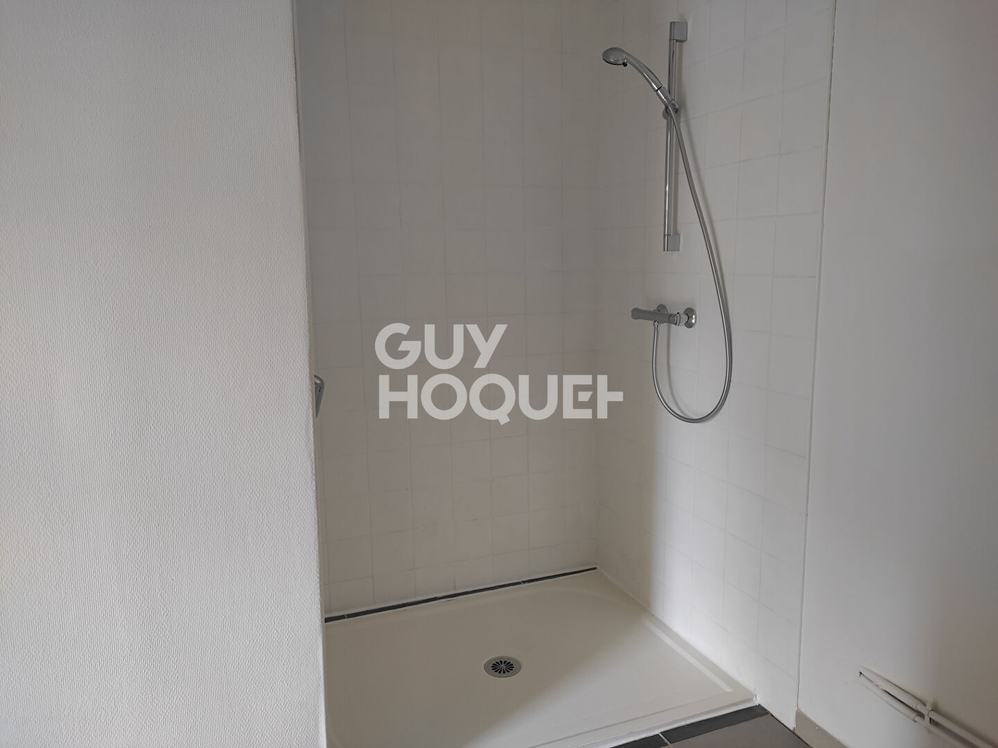 Maison à louer - 3 pièces à Estrees Mons