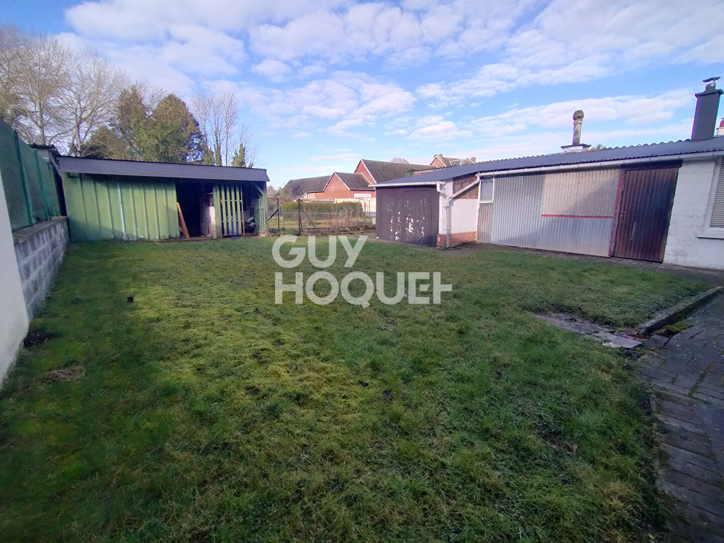 Maison spacieuse à vendre à PERONNE - 6 pièces avec jardin