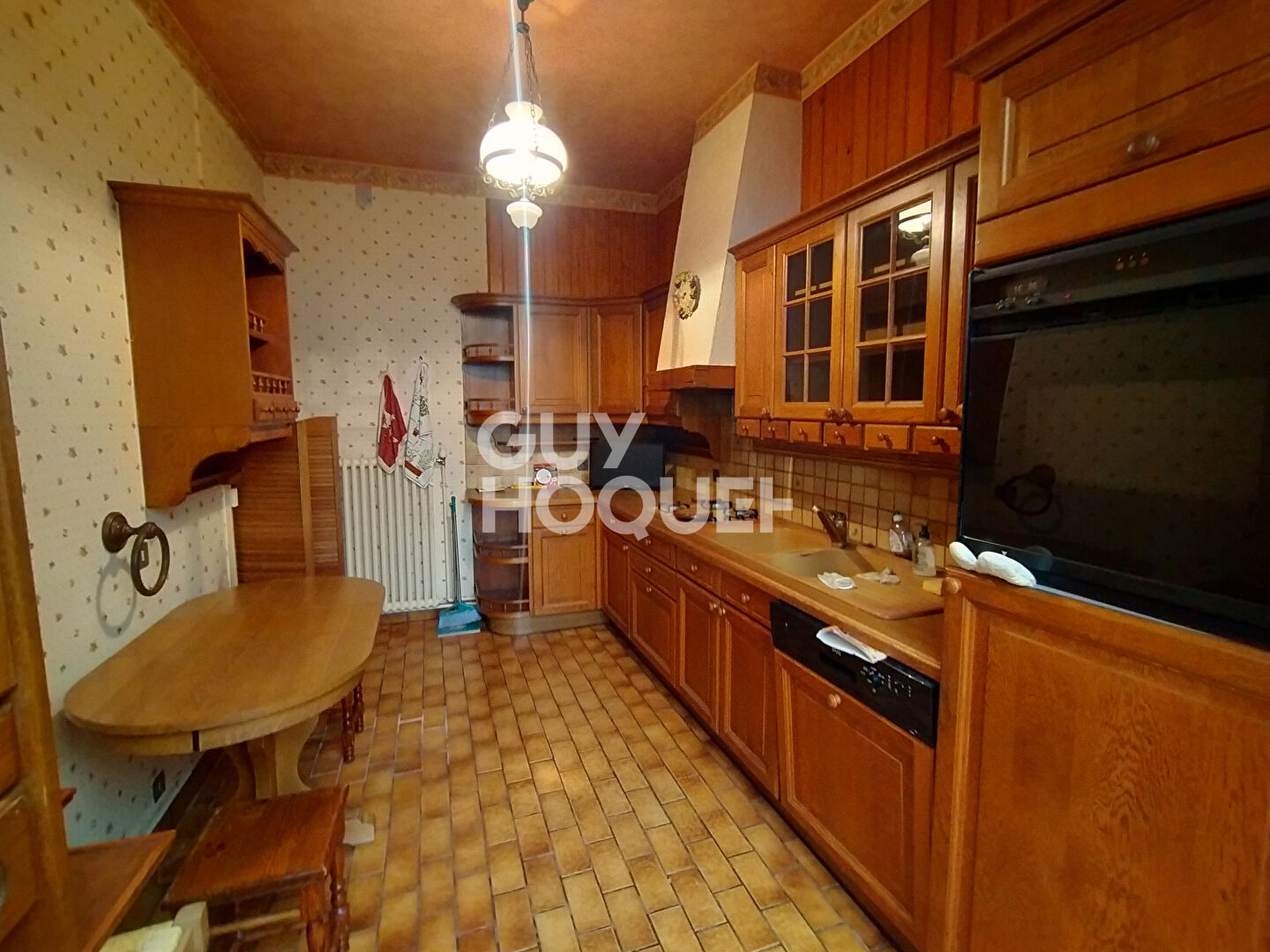 Immeuble à usage mixte Habitation & Local commercial à vendre à PÉRONNE (80200).