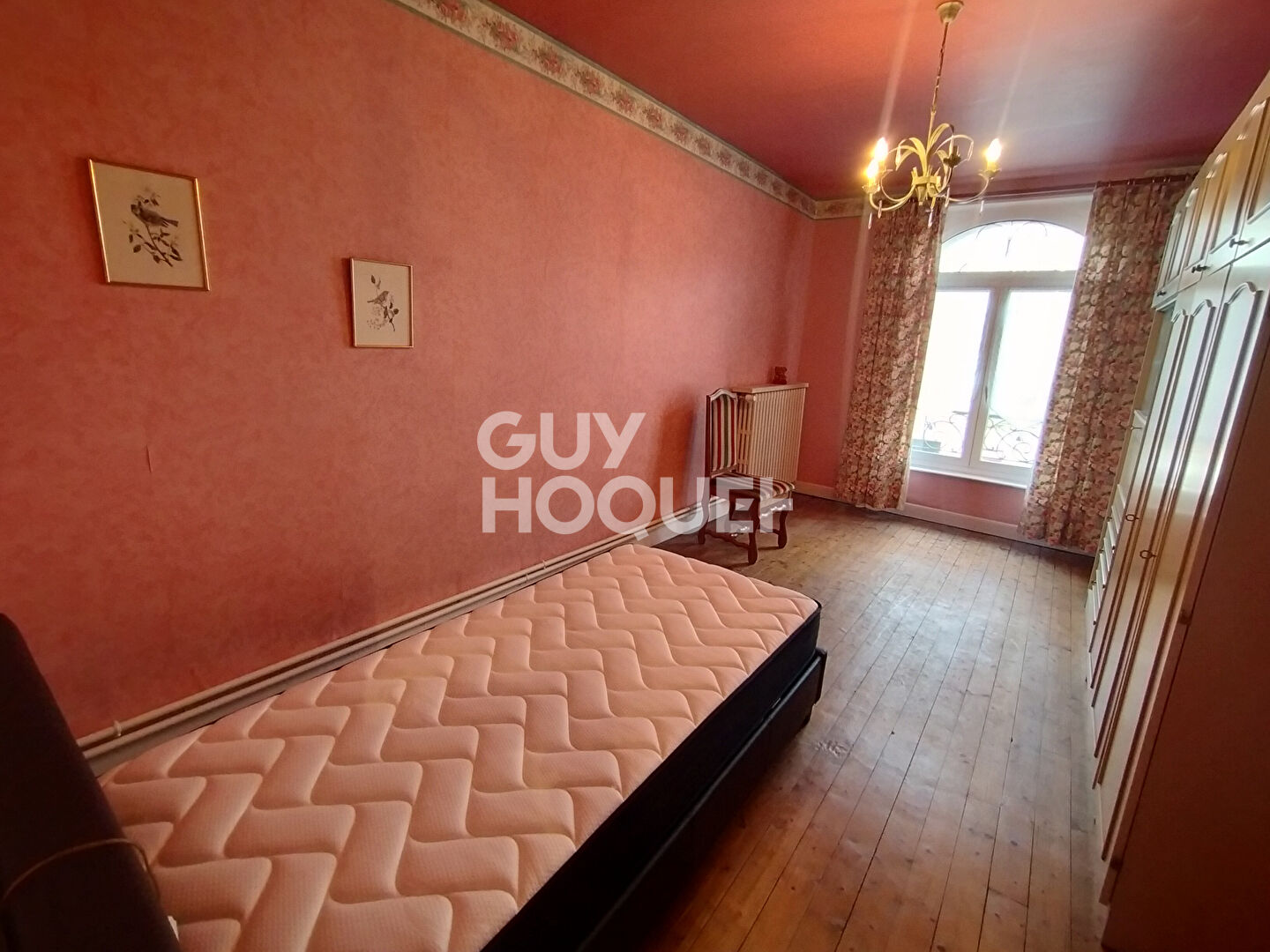 Immeuble à usage mixte Habitation & Local commercial à vendre à PÉRONNE (80200).