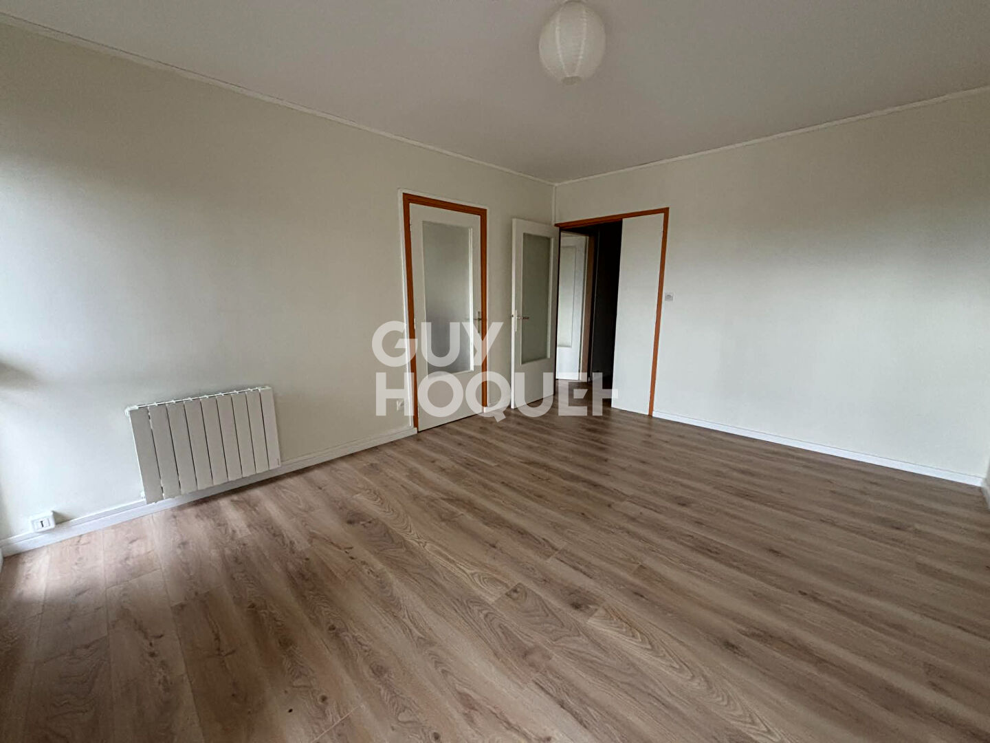 Studio à louer de 38,50 m² avec balcon. Réf. 5787