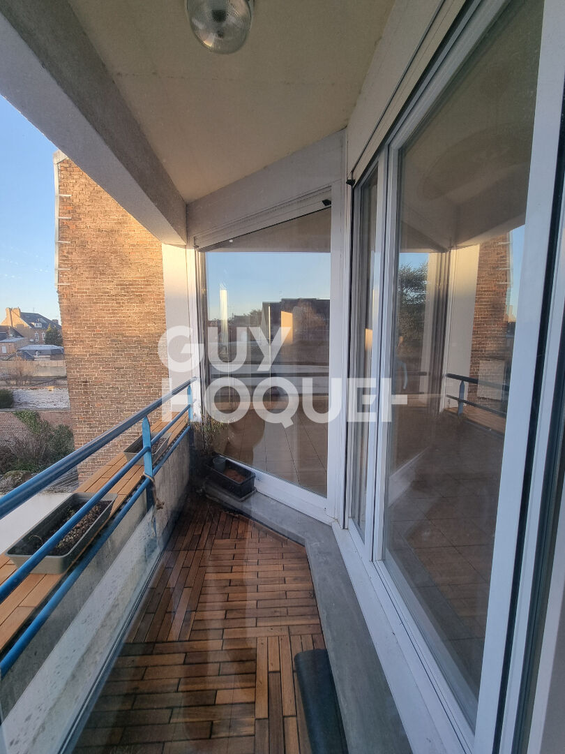 À louer : Appartement à AMIENS, secteur HENRIVILLE.