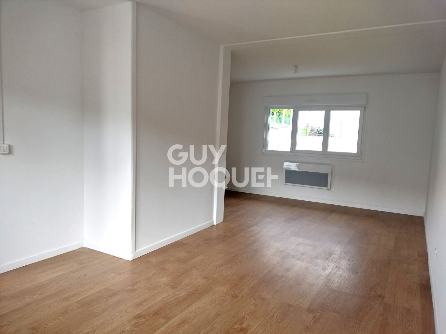 Maison entièrement rénovée à louer à PERONNE (80200).